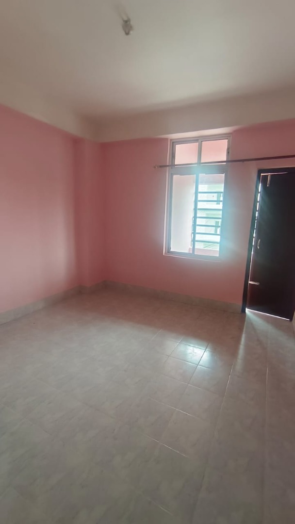 Unfurnished 3bhk in Gandhi Basti, Sarania Hills, Guwahati, Assam, India for Rent